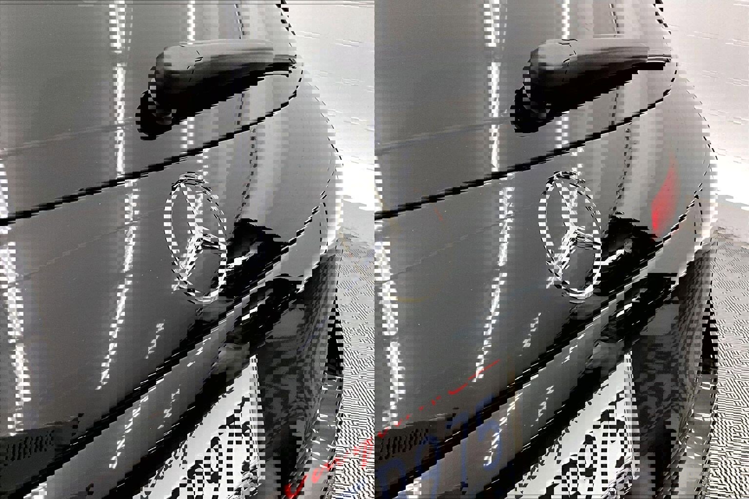 Used 2026 Mercedes-Benz GLC 300 image 7