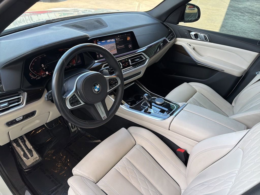 Used 2020 BMW X5 sDrive40i w/ M Sport Package image 9
