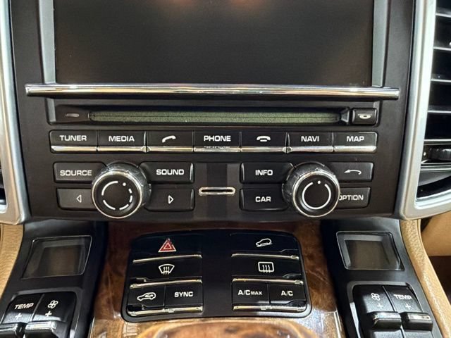 Used 2014 Porsche Cayenne Diesel AWD/4WD image 36