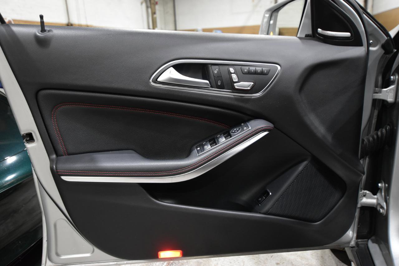 Used 2018 Mercedes-Benz GLA 45 AMG 4MATIC image 14