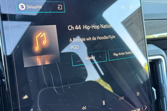 New 2026 GMC Yukon XL Elevation w/ Elevation Premium Package image 24