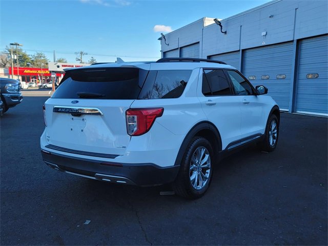Used 2020 Ford Explorer XLT w/ Equipment Group 202A image 7