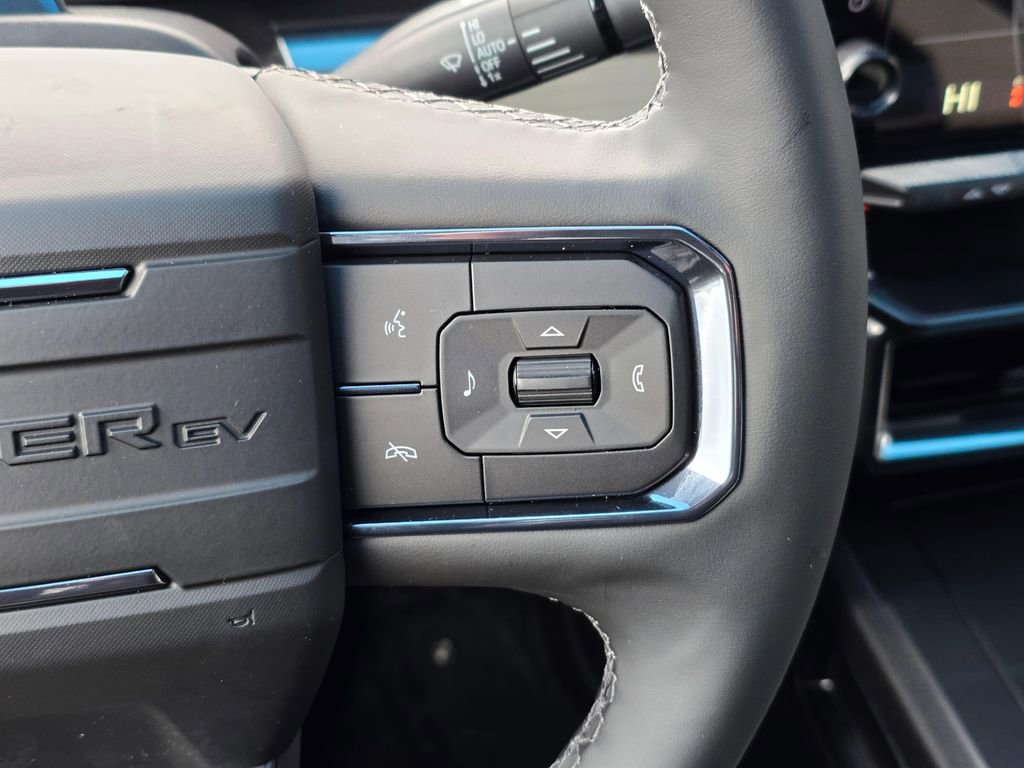 New 2026 GMC Hummer EV SUV w/ LPO, Dark Essentials Package image 29