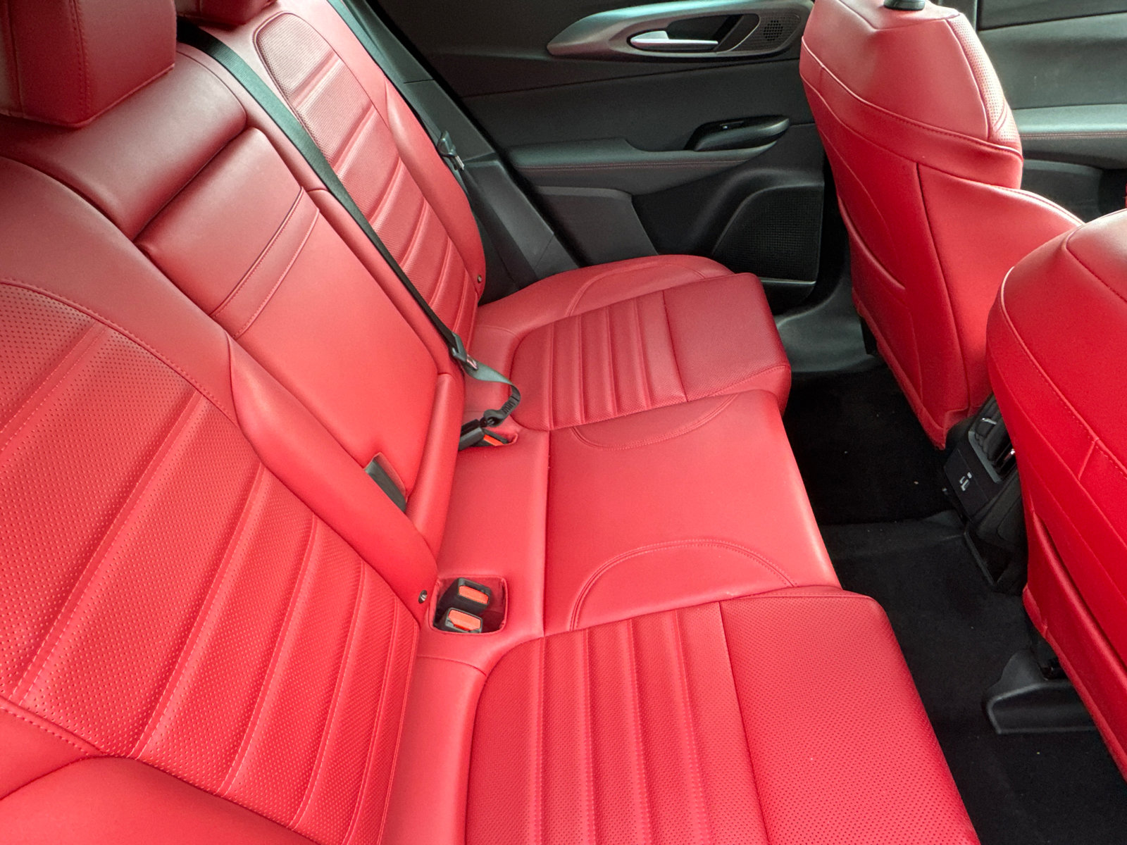 Used 2024 Dodge Hornet GT image 19