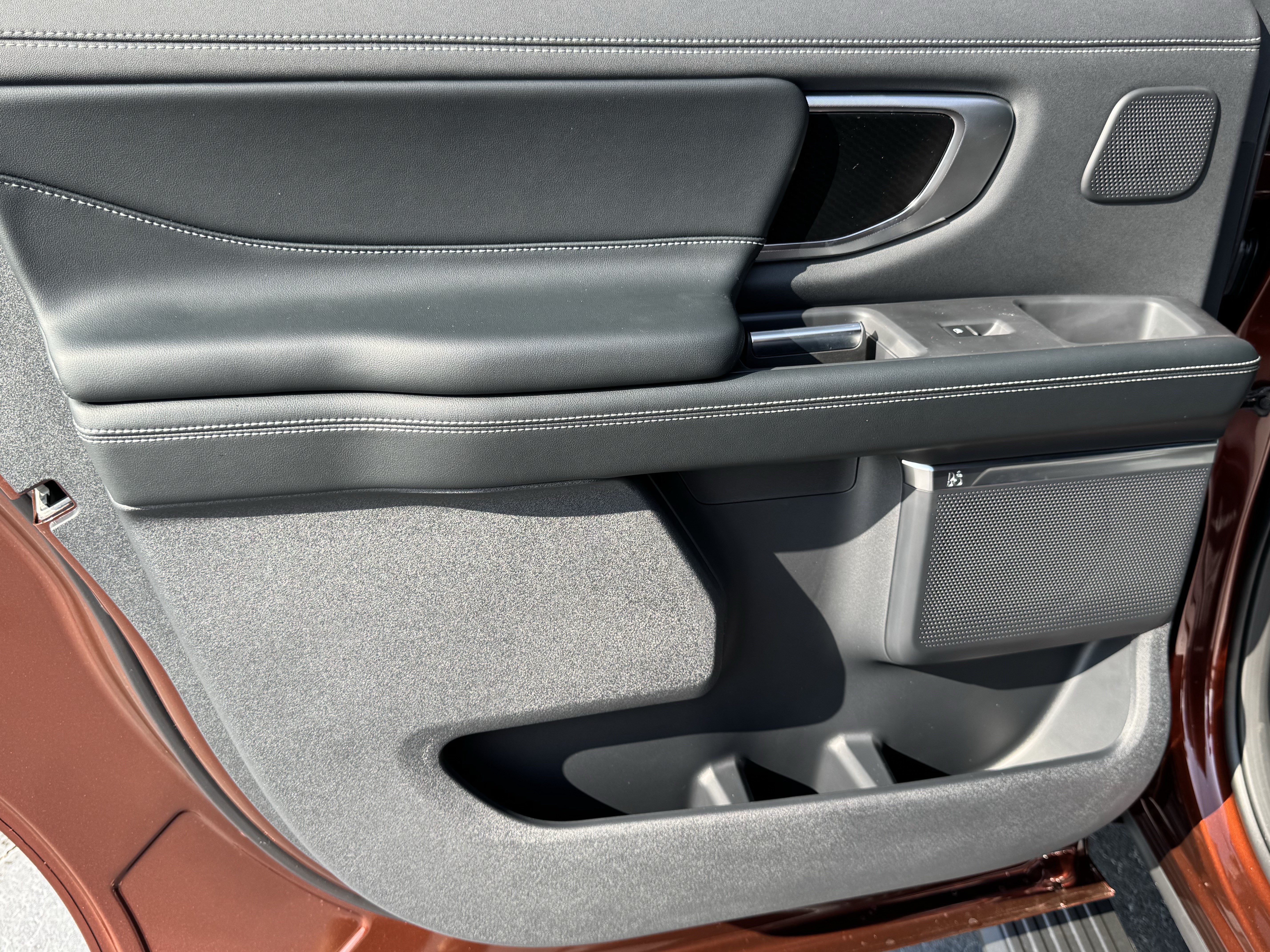 New 2027 Ford Expedition Max Platinum w/ Stealth Appearance Package RWD image 26