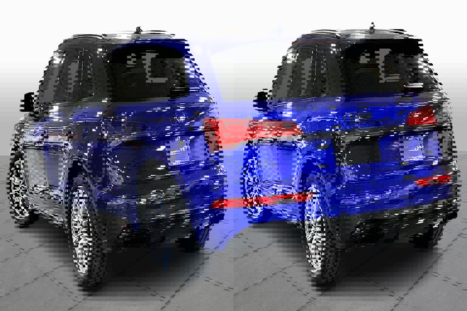 Used 2024 Audi Q5 e Prestige image 12