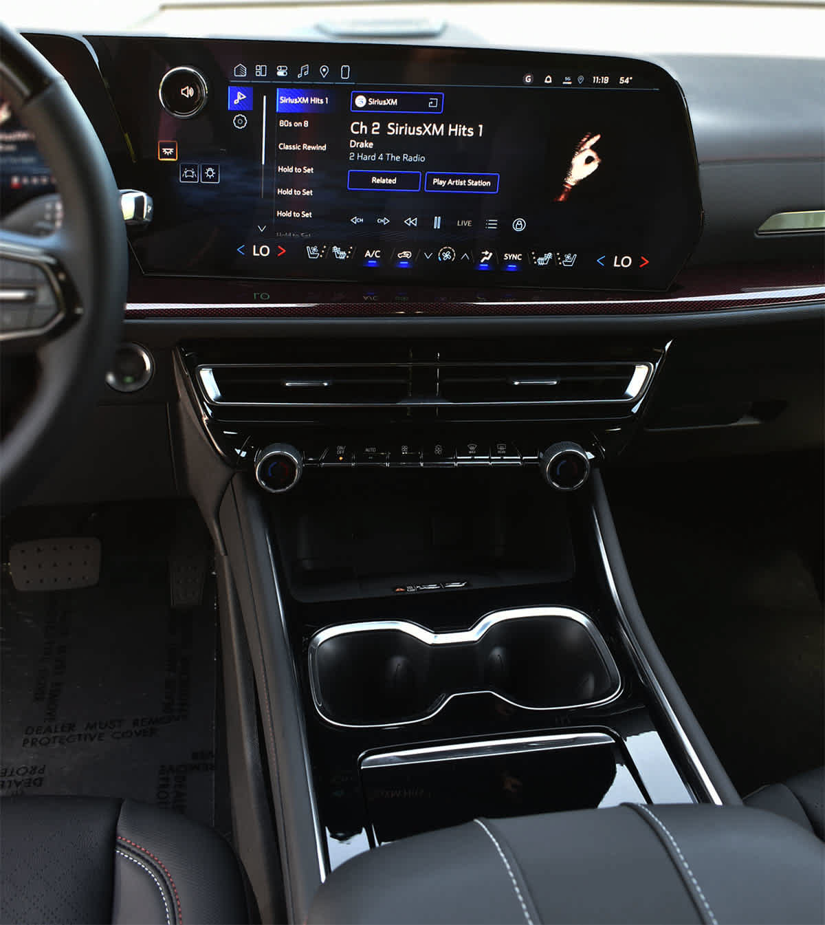 New 2026 Chevrolet Traverse RS AWD/4WD image 17