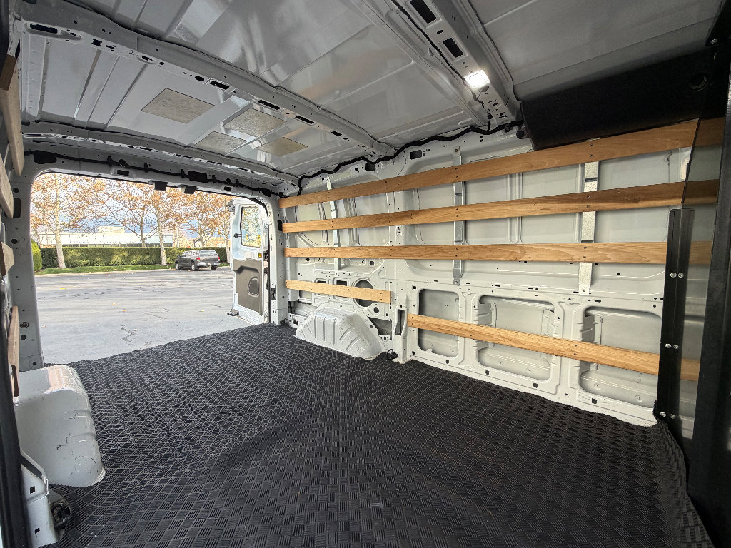 Used 2024 Ford Transit 250 Low Roof w/ Exterior Upgrade Package image 28