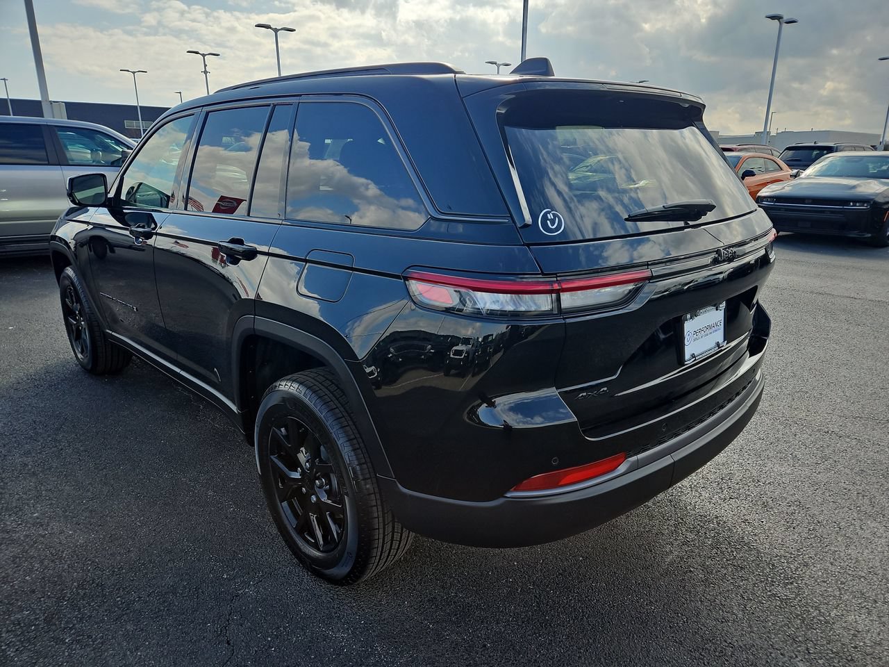 New 2026 Jeep Grand Cherokee Altitude AWD/4WD image 5