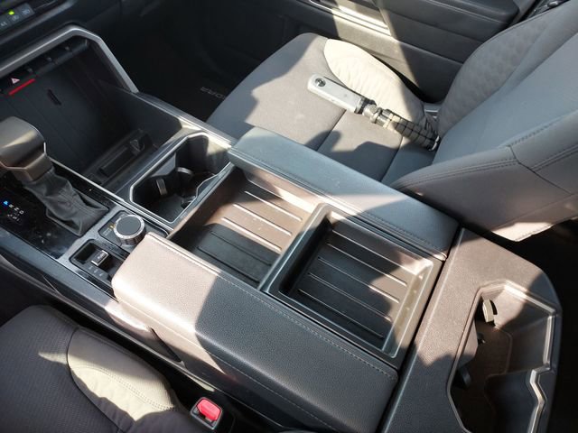 Used 2022 Toyota Tundra SR5 w/ SR5 Convenience Package image 23