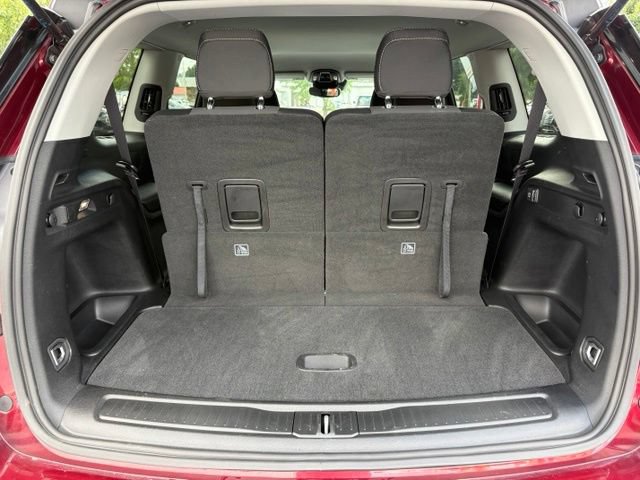 Used 2022 Jeep Grand Cherokee L Laredo w/ Luxury Tech Group I RWD image 30