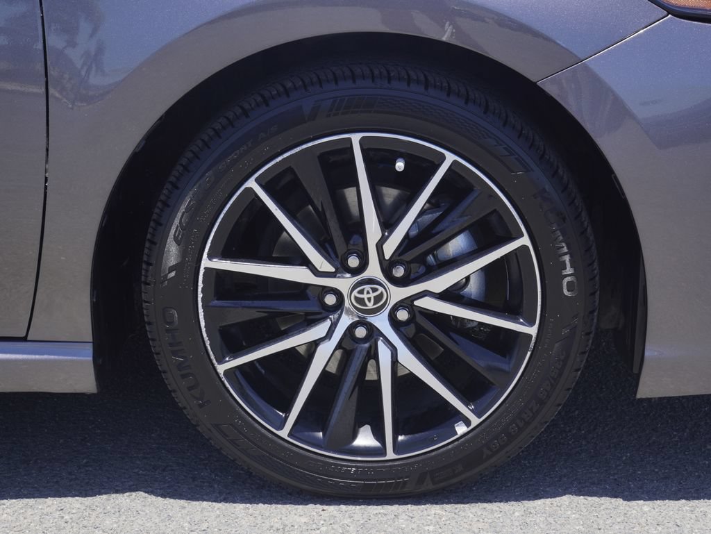 Used 2024 Toyota Camry SE FWD image 10
