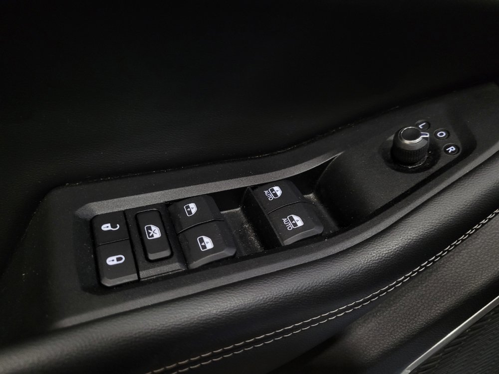 Used 2023 Jeep Grand Cherokee 4WD 4xe image 27