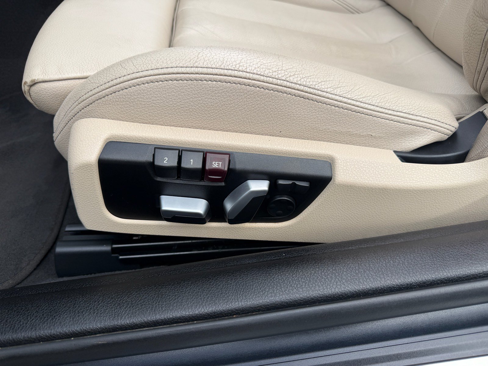 Used 2016 BMW 435i Convertible RWD image 29