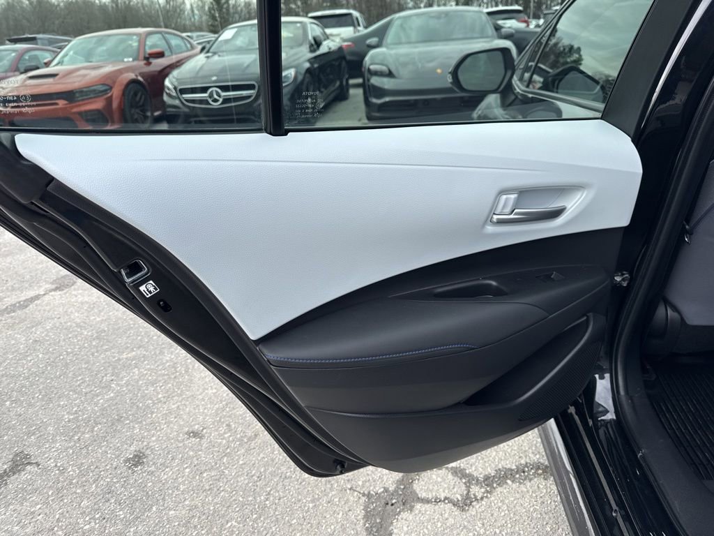 Used 2022 Toyota Corolla SE image 24