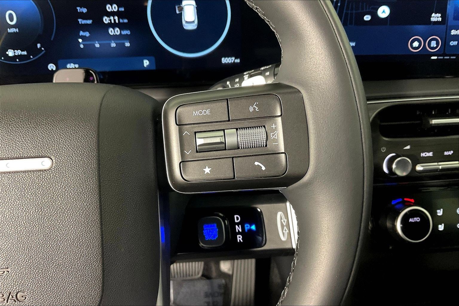 Used 2026 Hyundai Palisade Calligraphy image 12