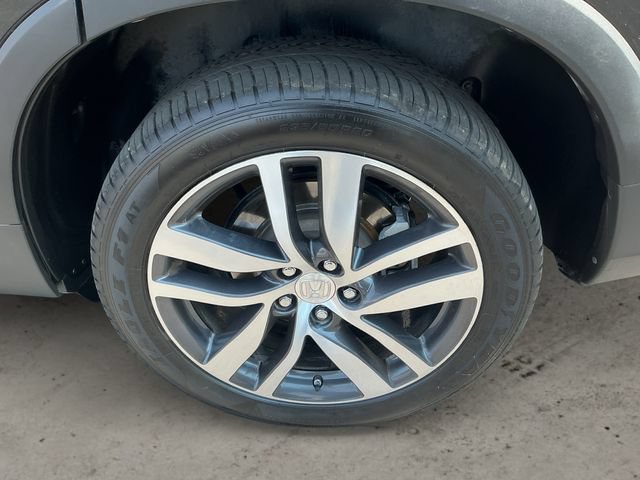 Used 2017 Honda Pilot Touring image 9
