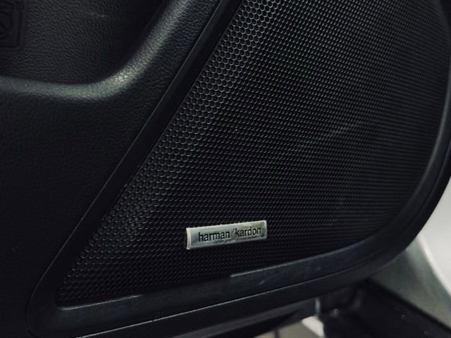 Used 2023 Subaru Outback Limited AWD/4WD image 18