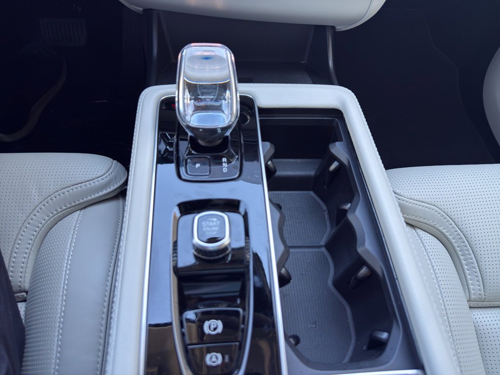 New 2026 Volvo XC90 T8 Ultra w/ Protection Package Premier image 24