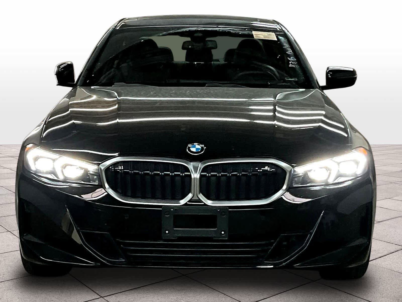 Used 2025 BMW 330i xDrive Sedan w/ Premium Package image 3