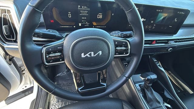 Used 2024 Kia Sorento S image 18