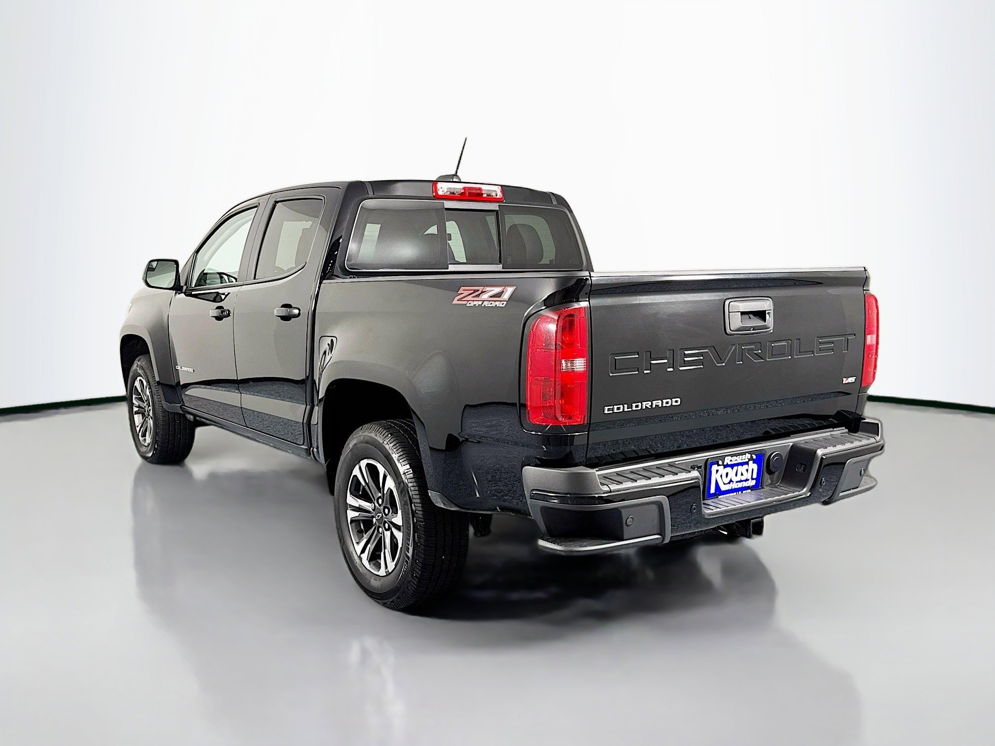 Used 2022 Chevrolet Colorado Z71 AWD/4WD image 7