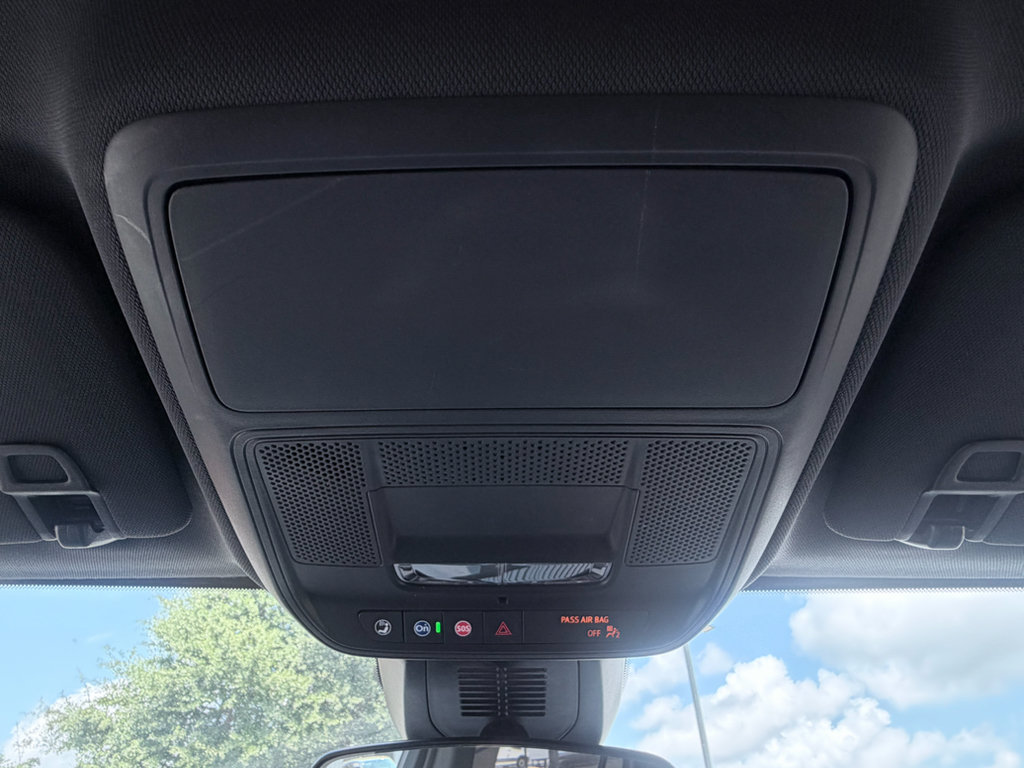 Used 2026 Chevrolet Equinox LT FWD image 14