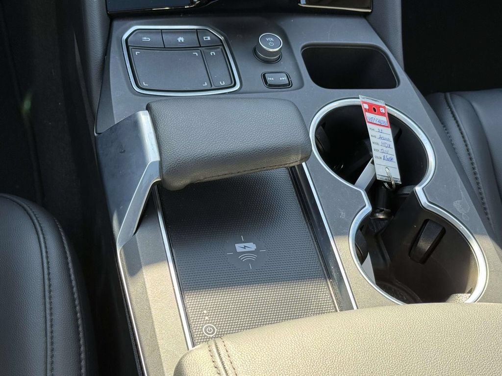 Used 2022 Acura MDX SH-AWD image 20