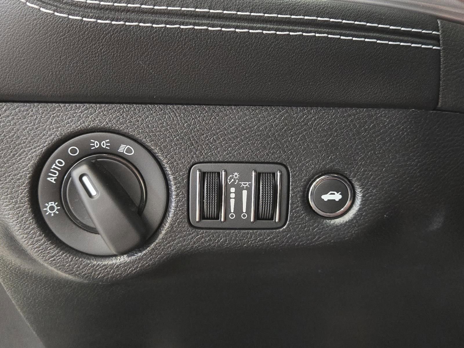 Used 2023 Dodge Challenger SRT Hellcat image 17