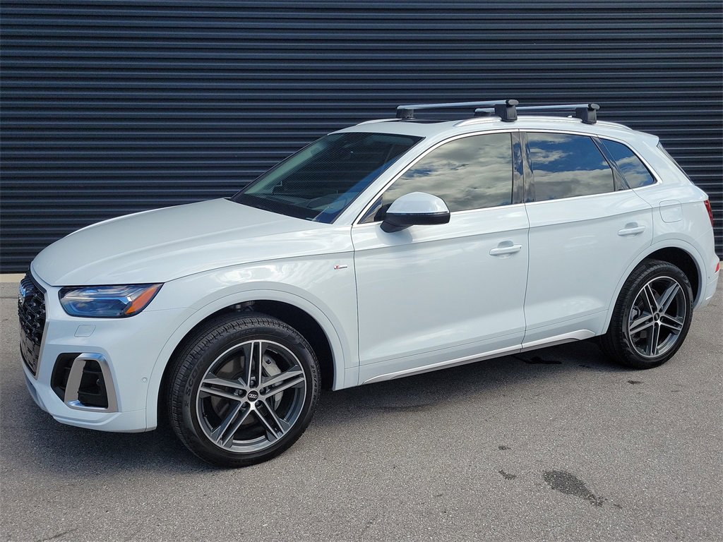 Used 2021 Audi Q5 e Prestige w/ Prestige Package