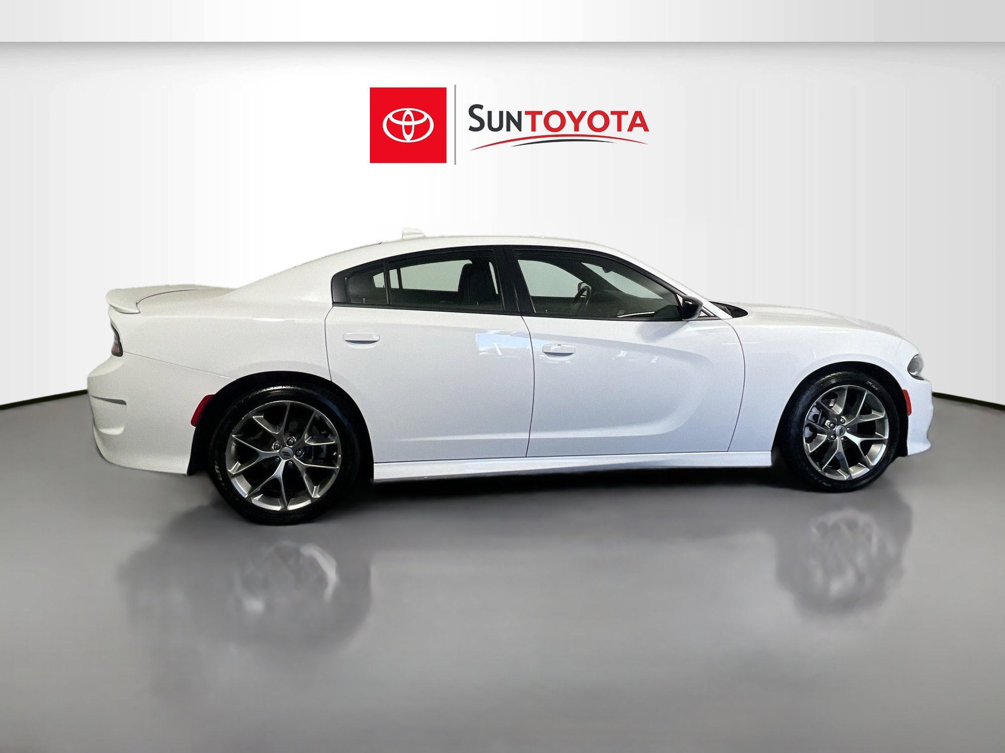 Used 2023 Dodge Charger GT image 2