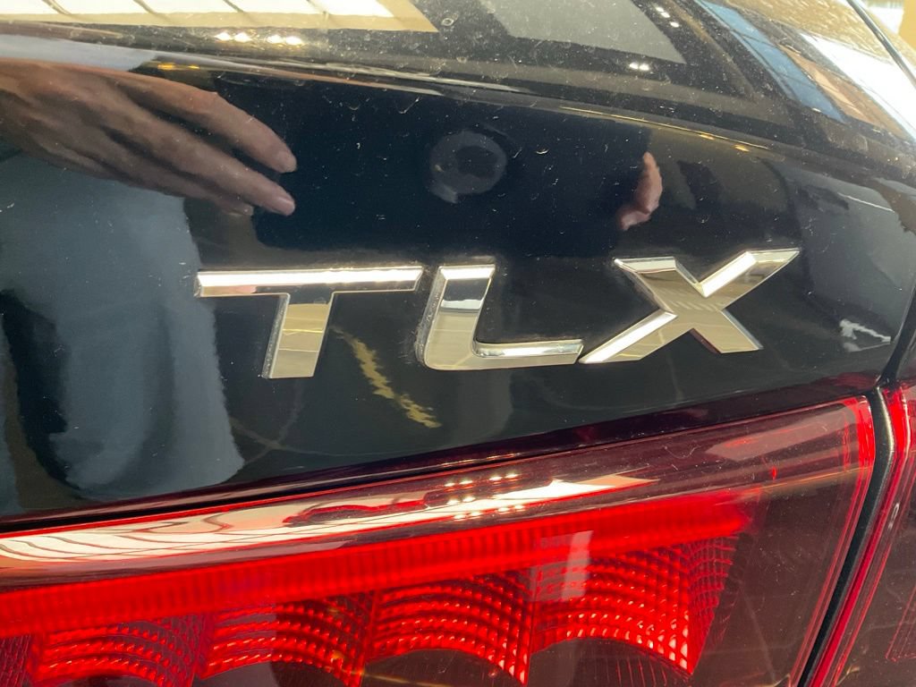 Certified 2017 Acura TLX w/ Technology Package FWD image 24