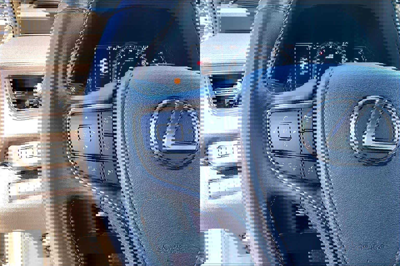 Used 2020 Lexus UX 200 w/ Accessory Package 2 image 21