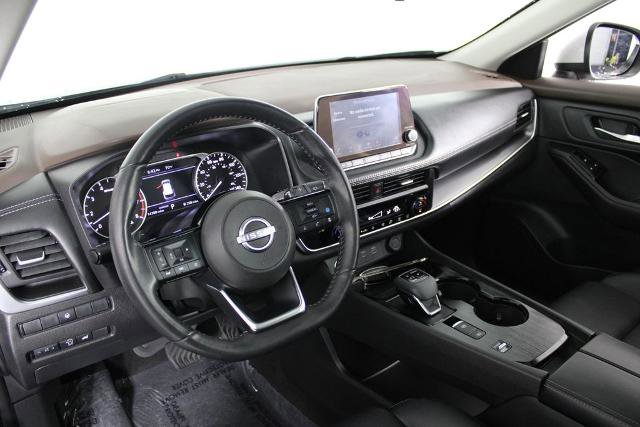 Certified 2023 Nissan Rogue SV w/ SV Premium B Package FWD image 19