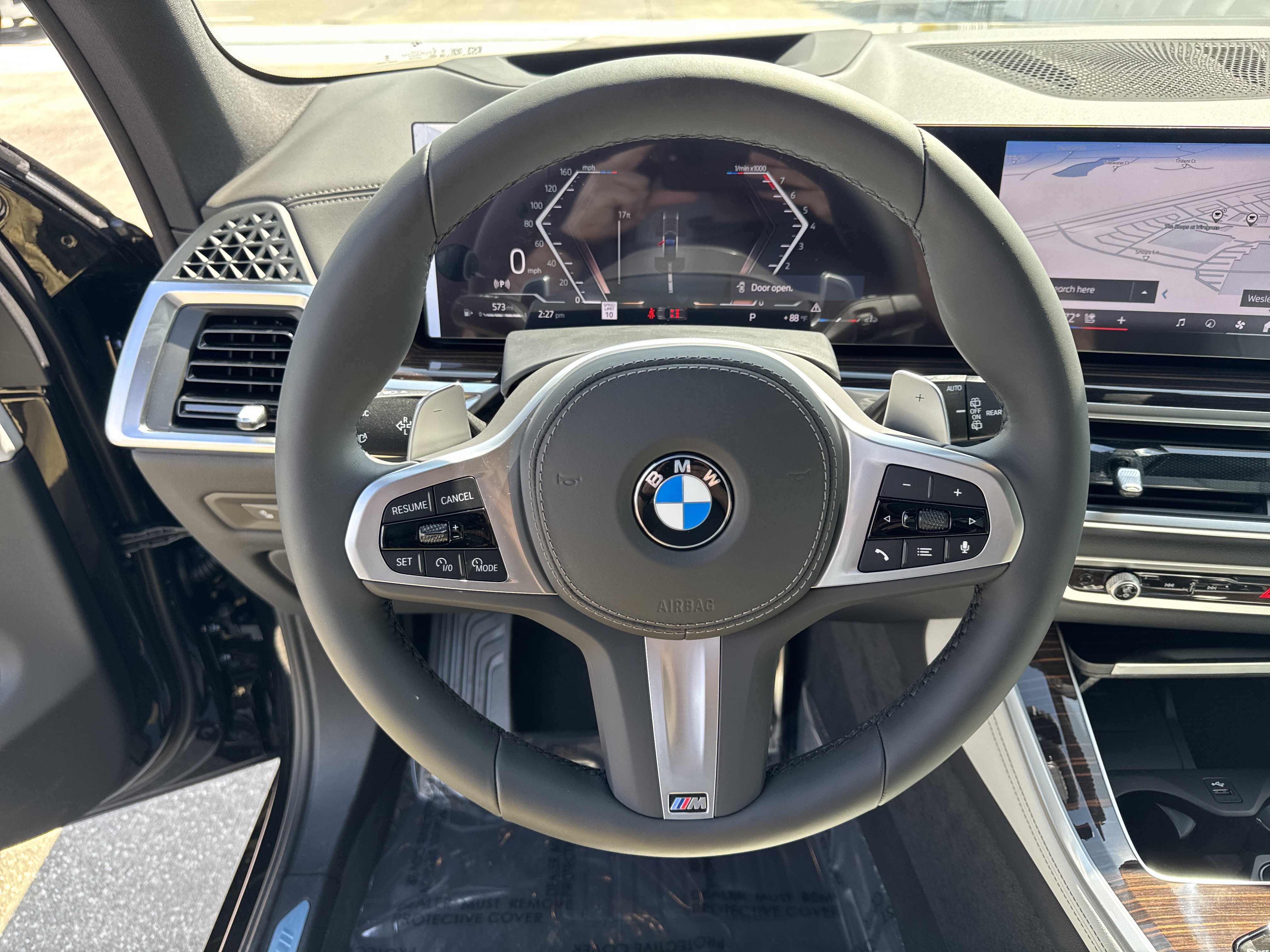 New 2026 BMW X5 xDrive40i w/ M Sport Package AWD/4WD image 16