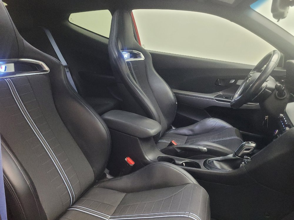 Used 2022 Hyundai Veloster N FWD image 21