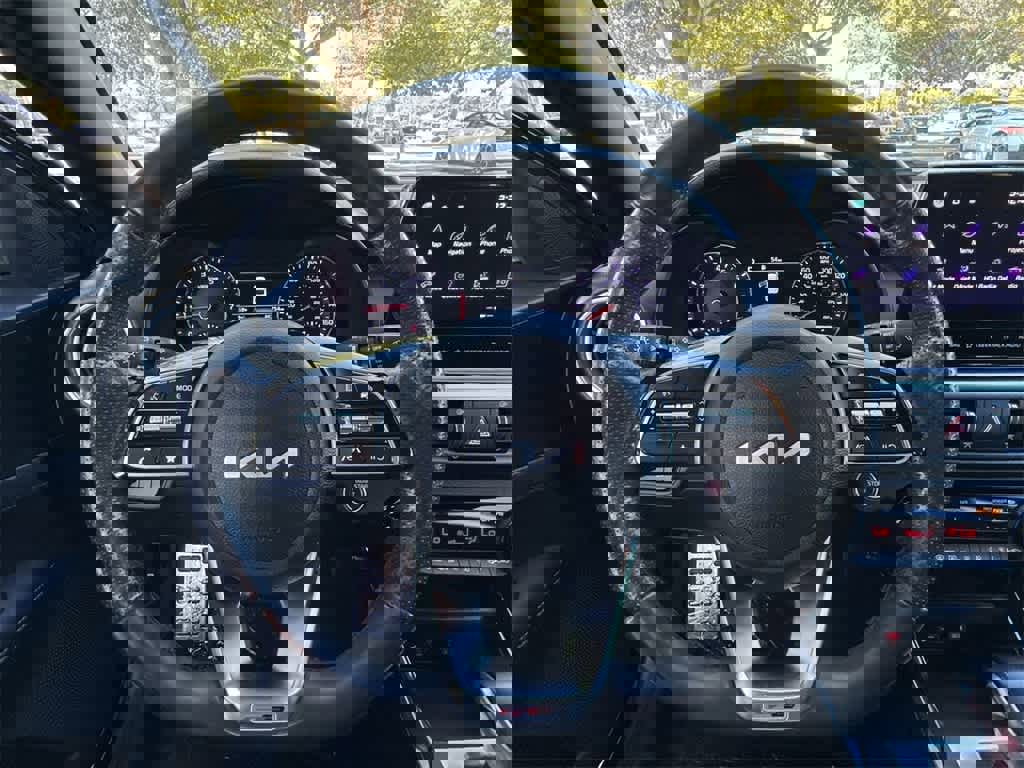 Certified 2023 Kia Forte GT-Line image 15