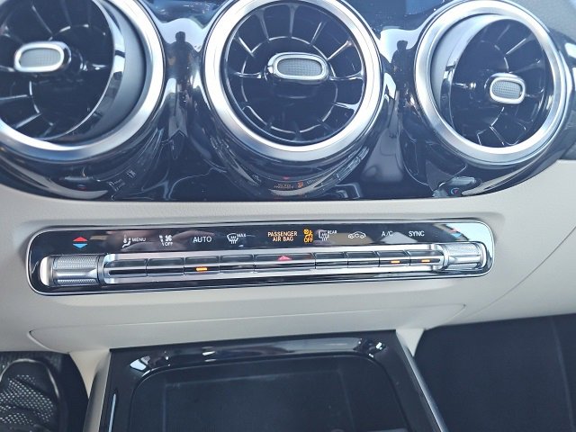 Certified 2025 Mercedes-Benz GLA 250 4MATIC image 17