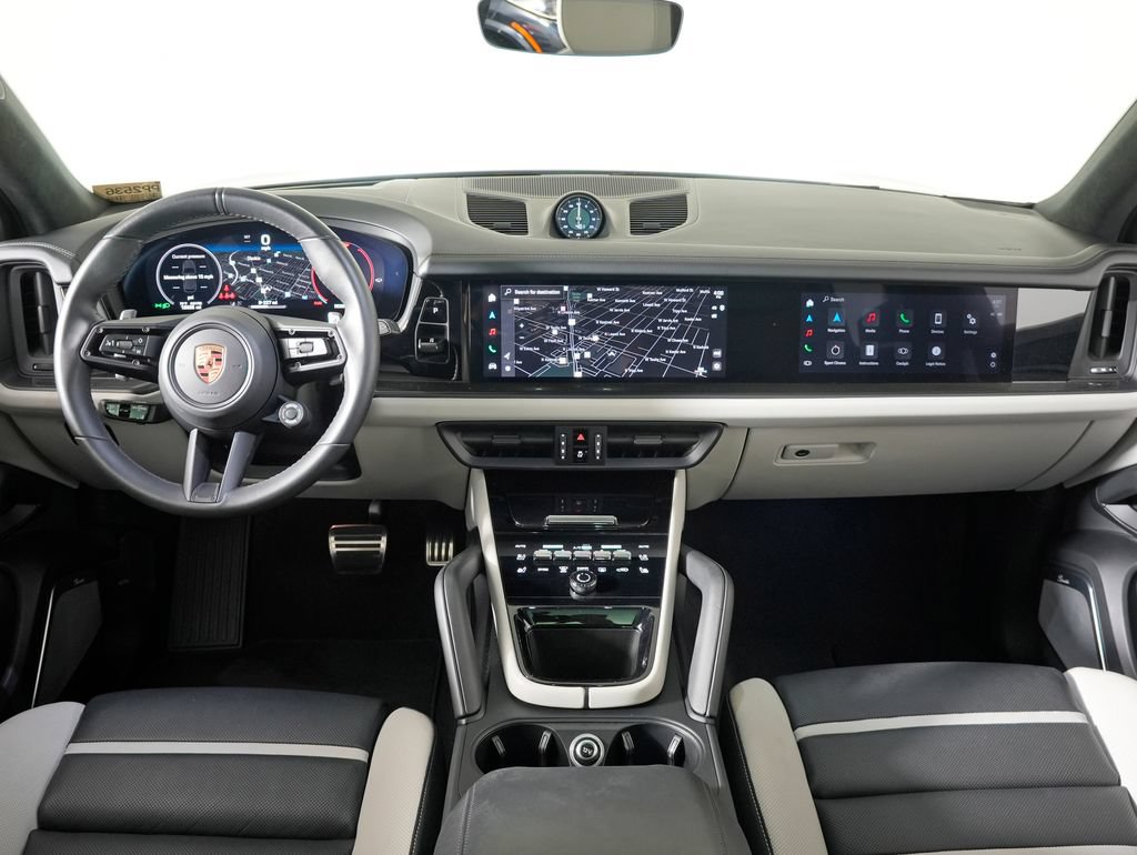 Certified 2025 Porsche Cayenne GTS AWD/4WD image 23