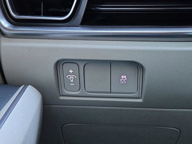 Used 2024 Kia Sorento S w/ Panoramic Sunroof Package image 23