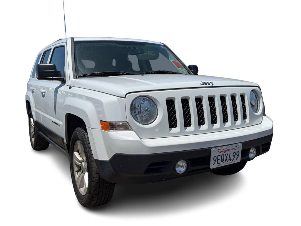 Used 2017 Jeep Patriot Latitude AWD/4WD image 19