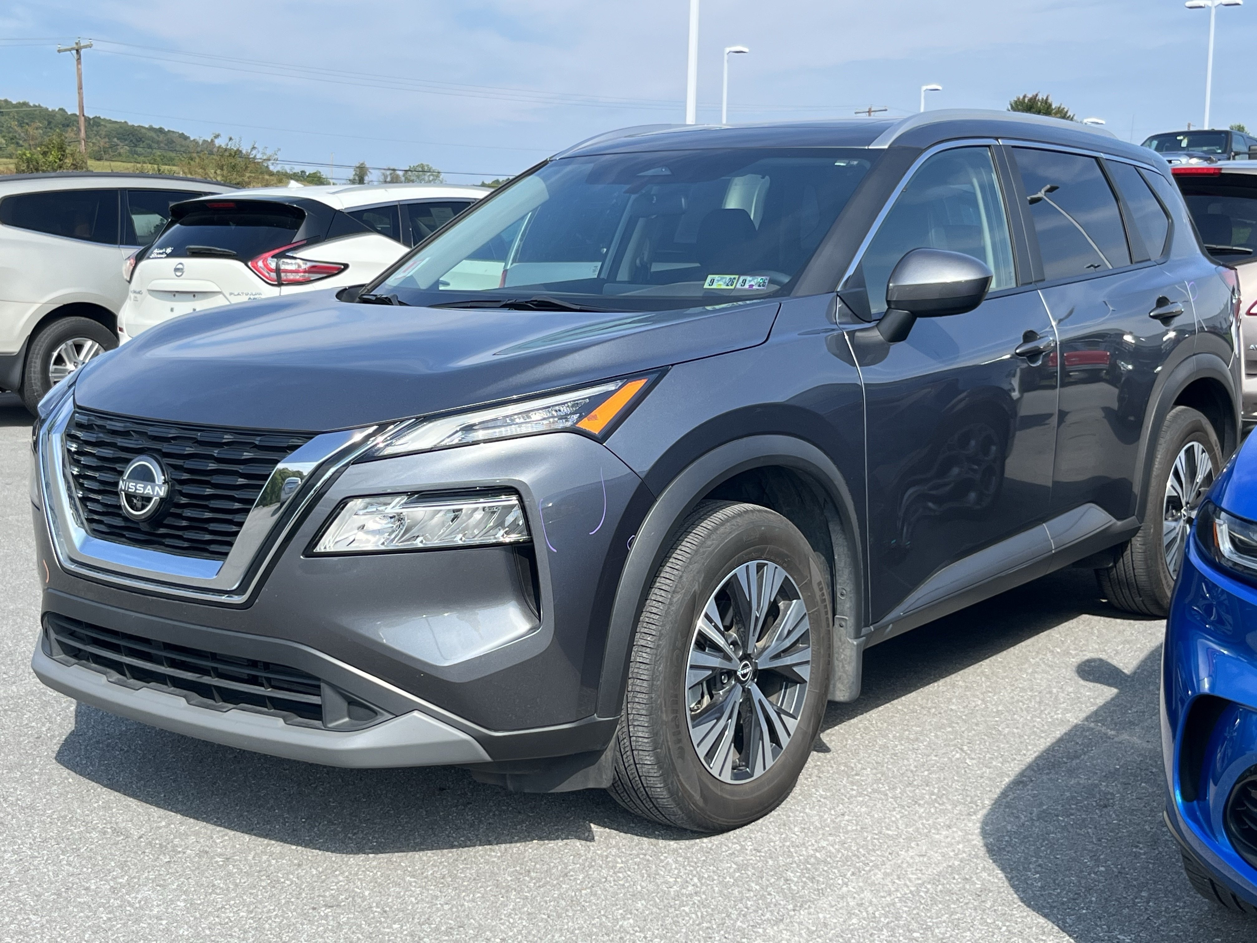 Used 2023 Nissan Rogue SV w/ SV Premium B Package