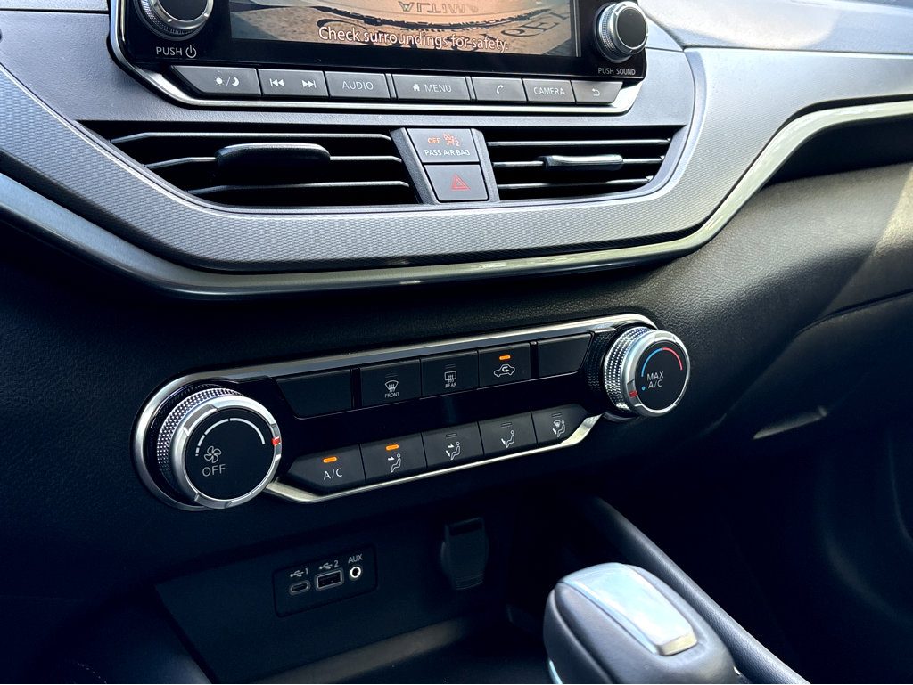 Used 2024 Nissan Altima 2.5 SR image 10