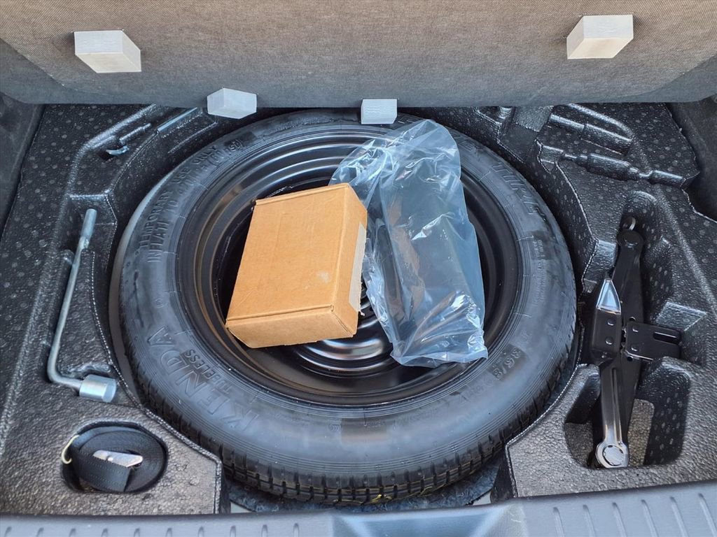 Used 2024 MAZDA CX-30 AWD 2.5 S w/ Preferred Package image 34