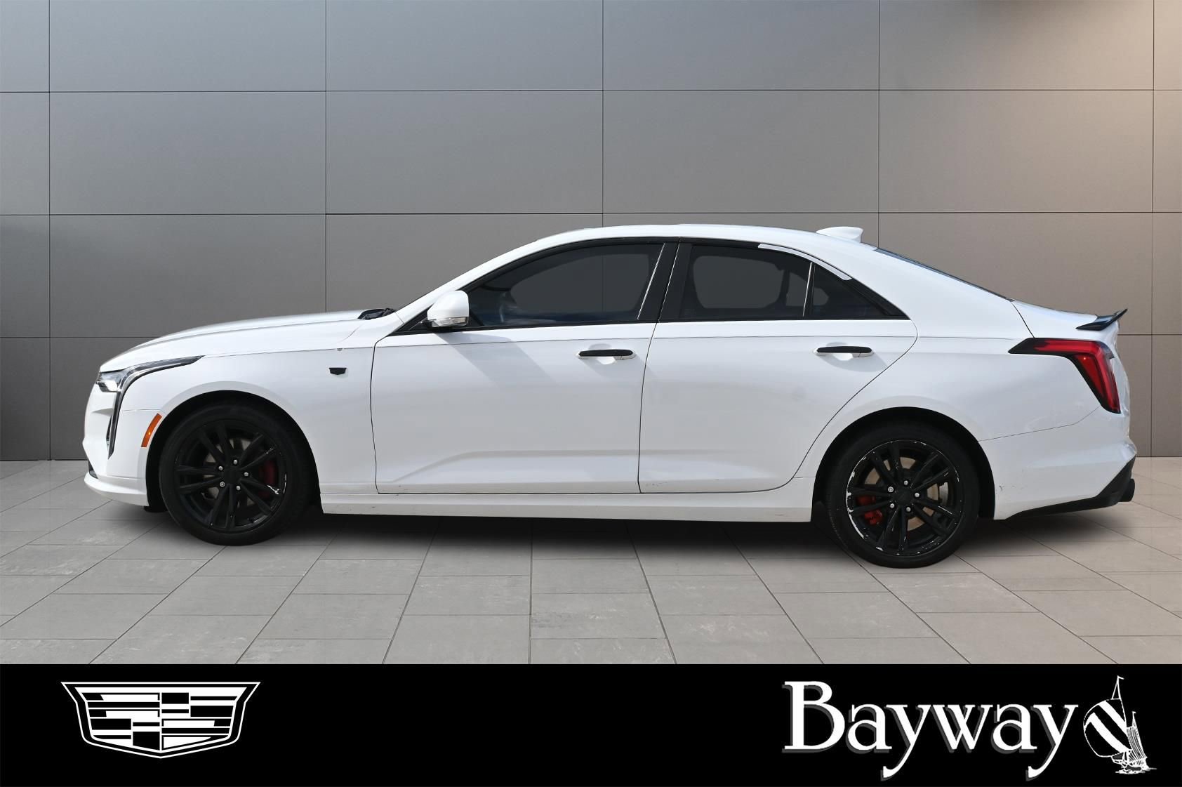 Used 2026 Cadillac CT4 Luxury image 4