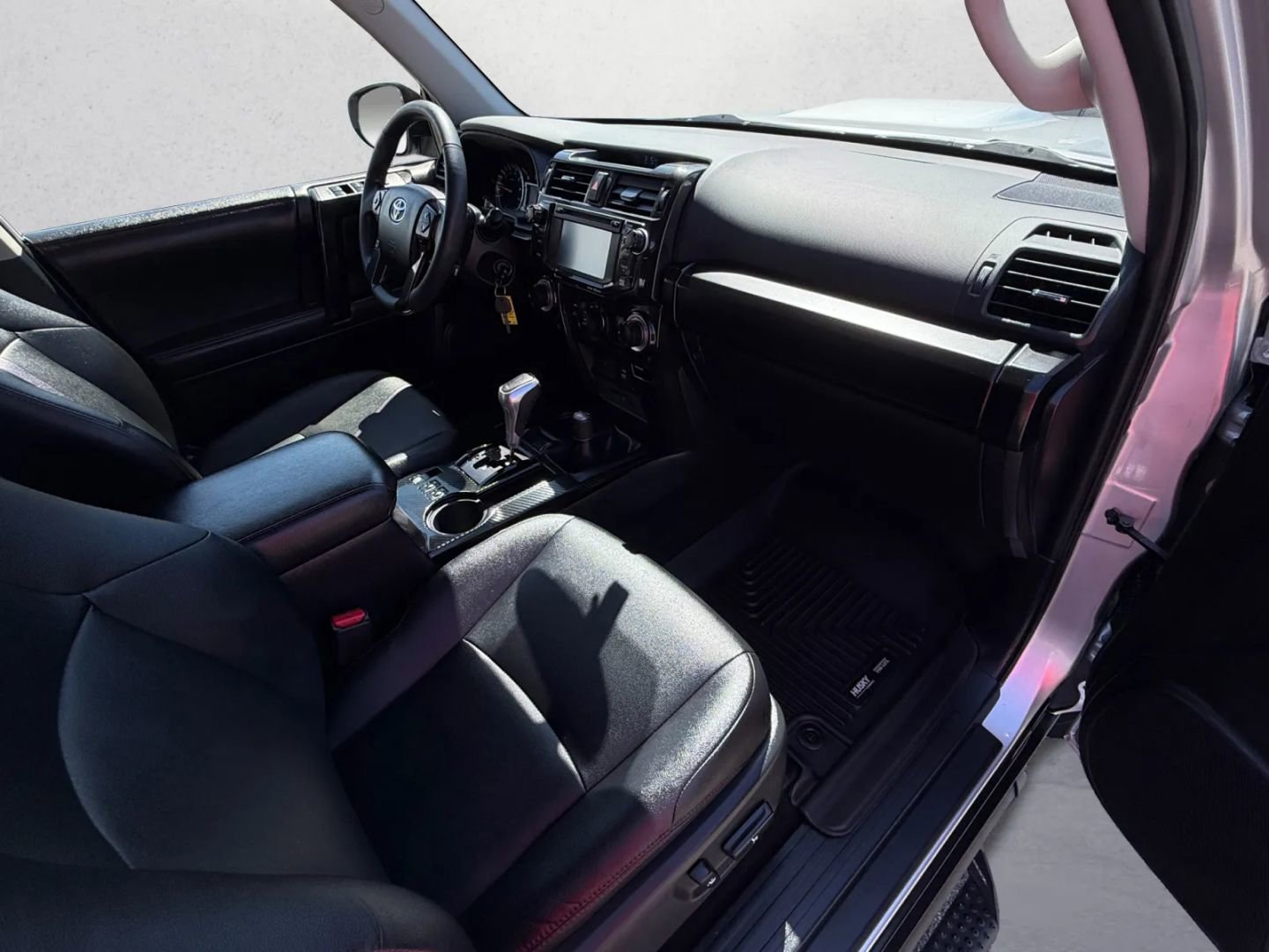 Used 2018 Toyota 4Runner TRD Off-Road Premium image 25