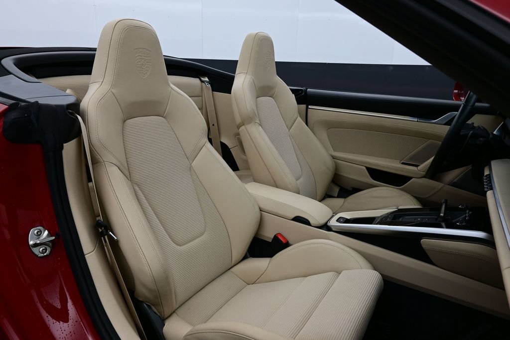 Used 2025 Porsche 911 Turbo S AWD/4WD image 14