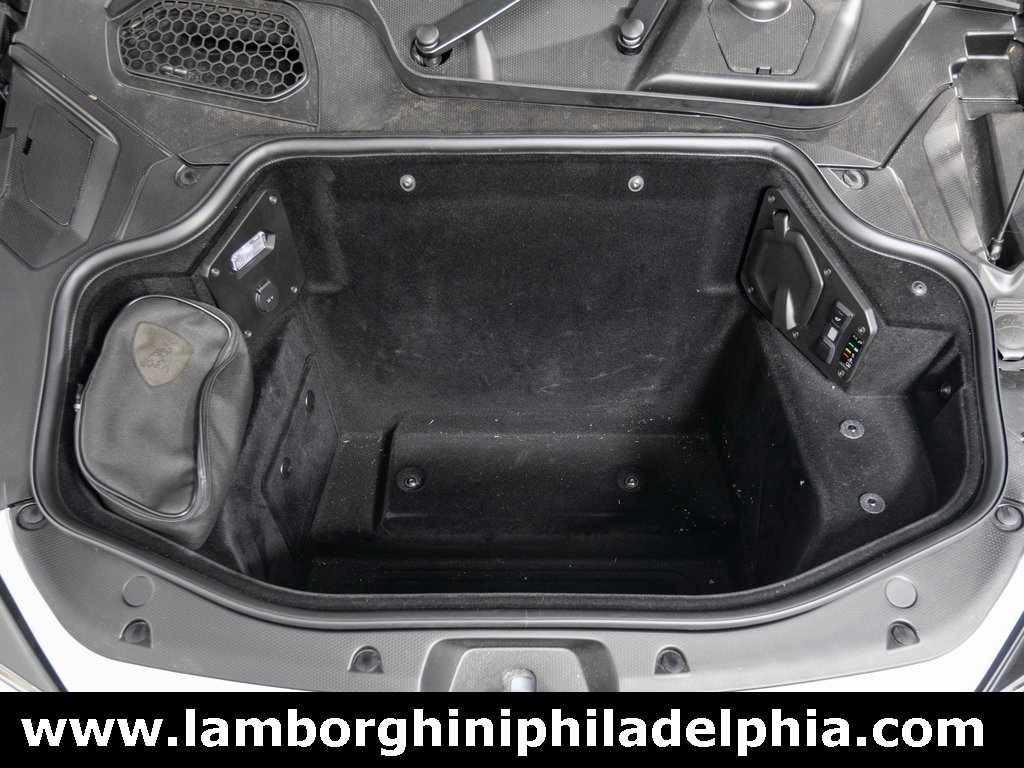 Used 2024 Lamborghini Revuelto image 52