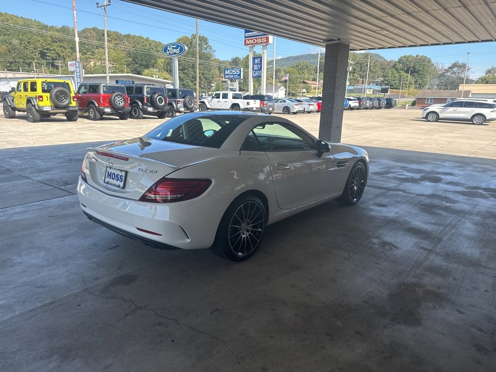 Used 2017 Mercedes-Benz SLC 43 AMG SLC 43 AMGﾮ image 4