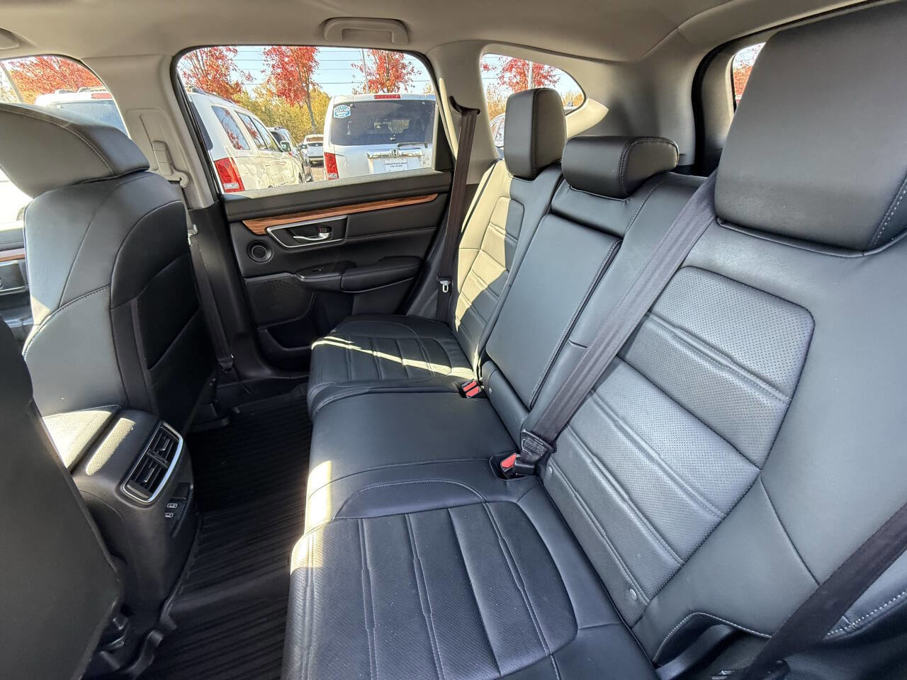Used 2017 Honda CR-V Touring image 16